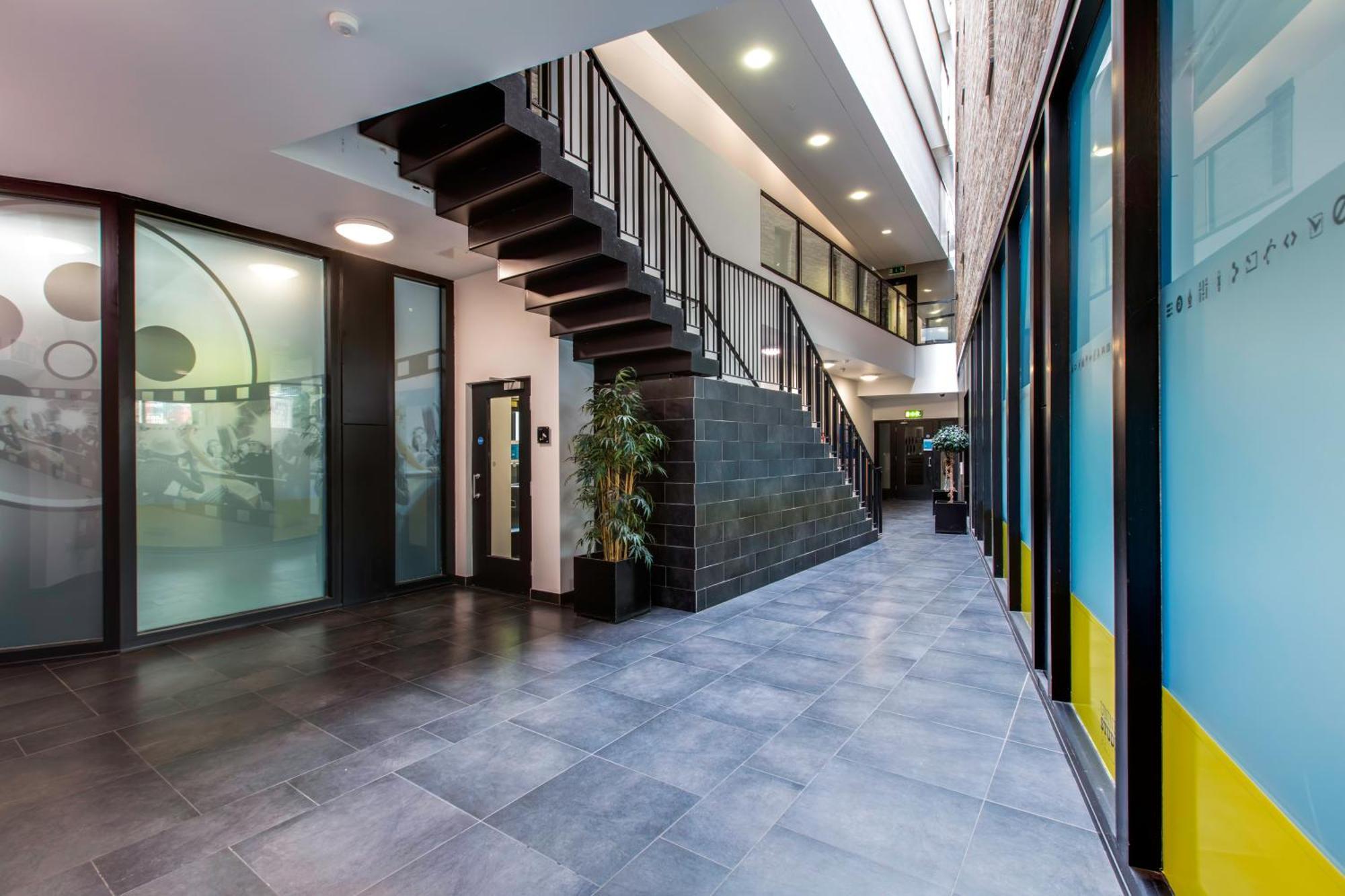 Yugo Explore - Broadstone Hall Dublin Exterior foto